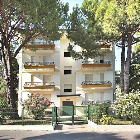 Apartment Residenza Ibsen Lignano Sabbiadoro